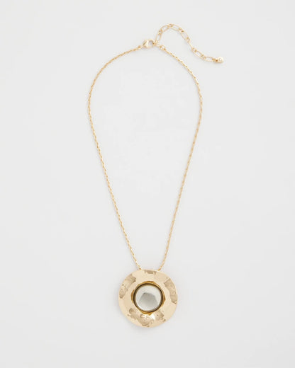 Chico's Green Gold Short Pendant Necklace Green