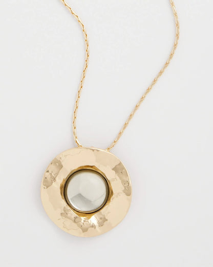 Chico's Green Gold Short Pendant Necklace Green